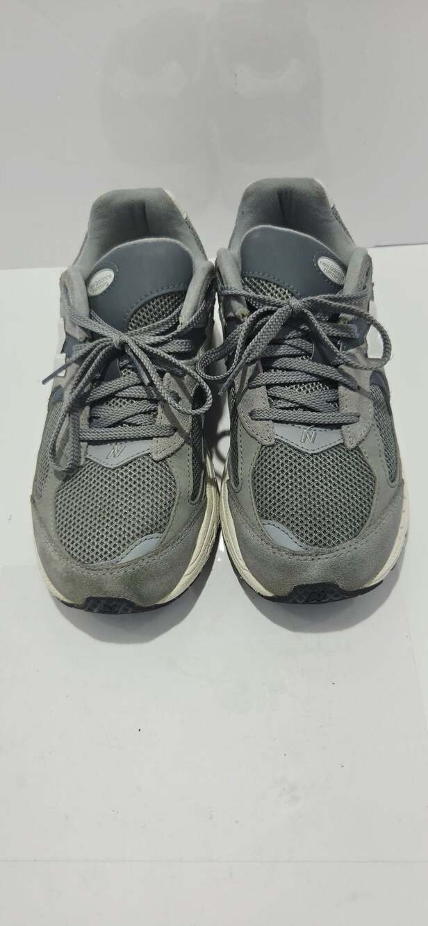 New Balance 2002R Steel Gray Suede Running Sneakers GC2002ST Boy's Size 6